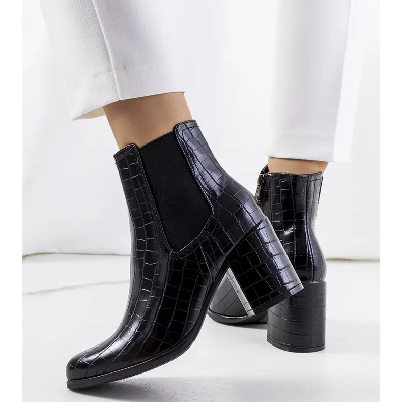 Black Easthaven boots