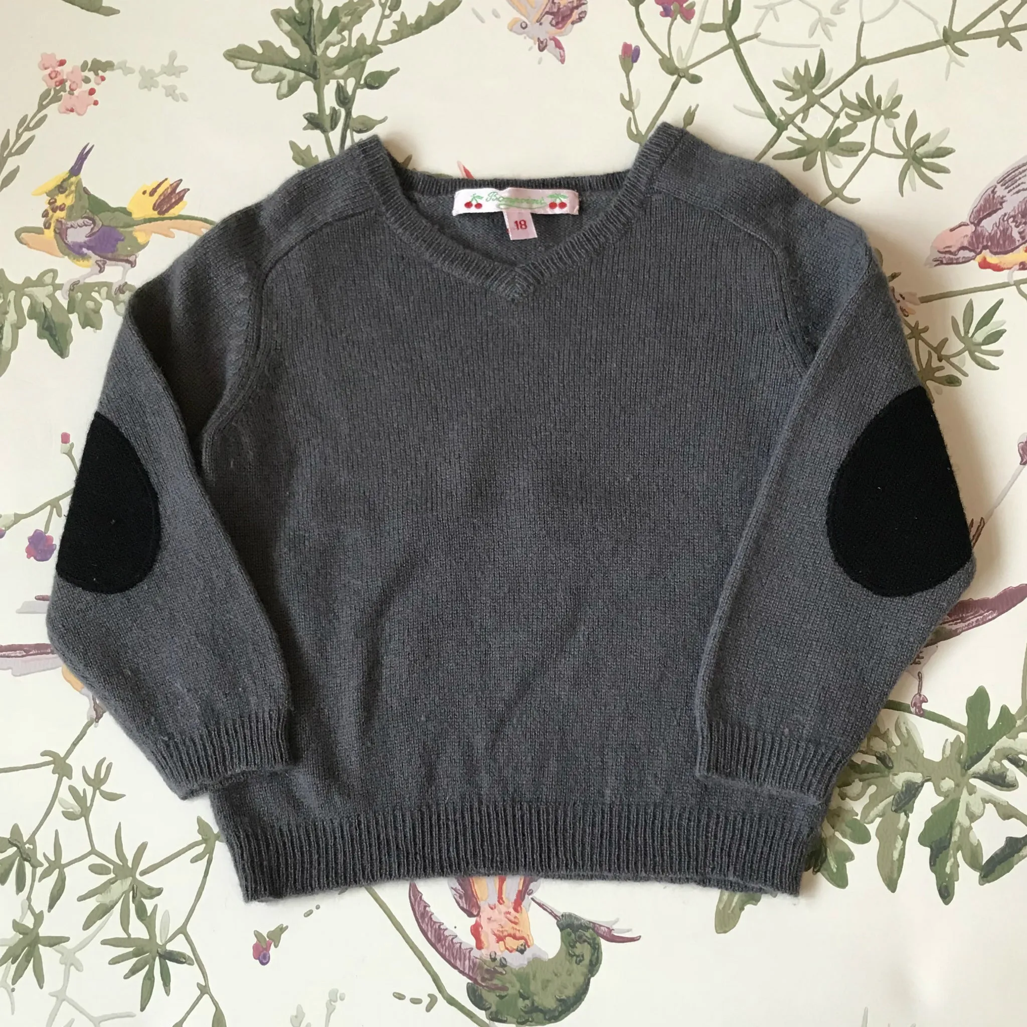 Bonpoint Dark Grey Cashmere V-Neck Jumper: 18 Months