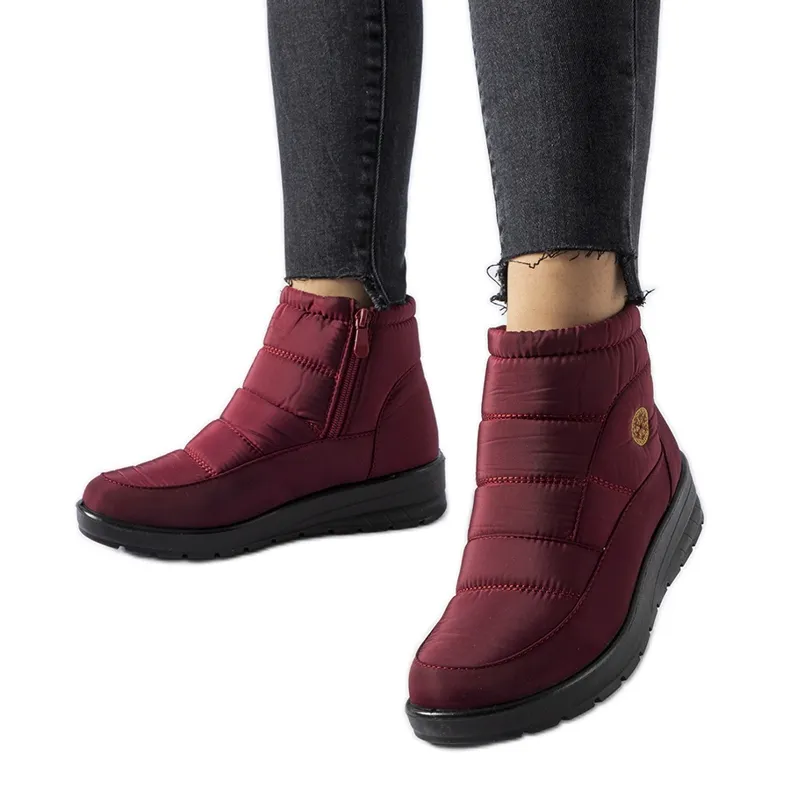 Burgundy snow boots with a low wedge Vittore red