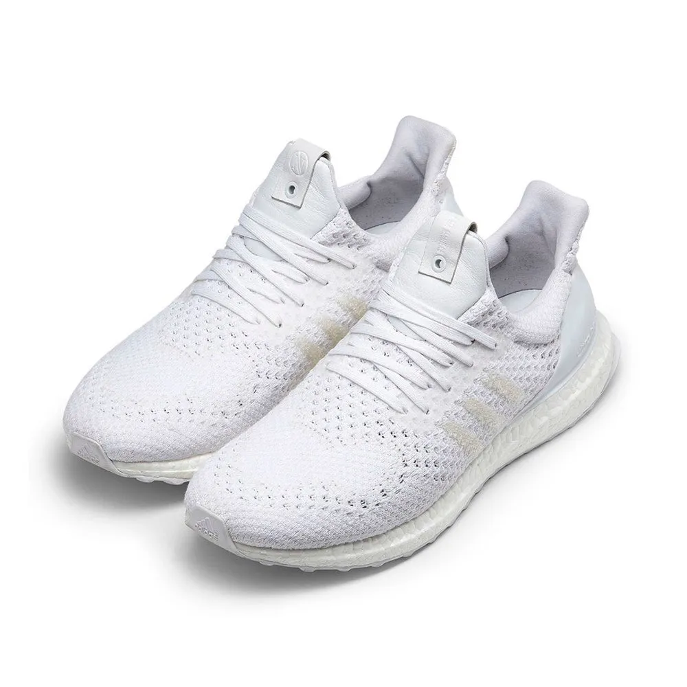 UltraMy Invencível x Adidas UltraBOOST Triple White