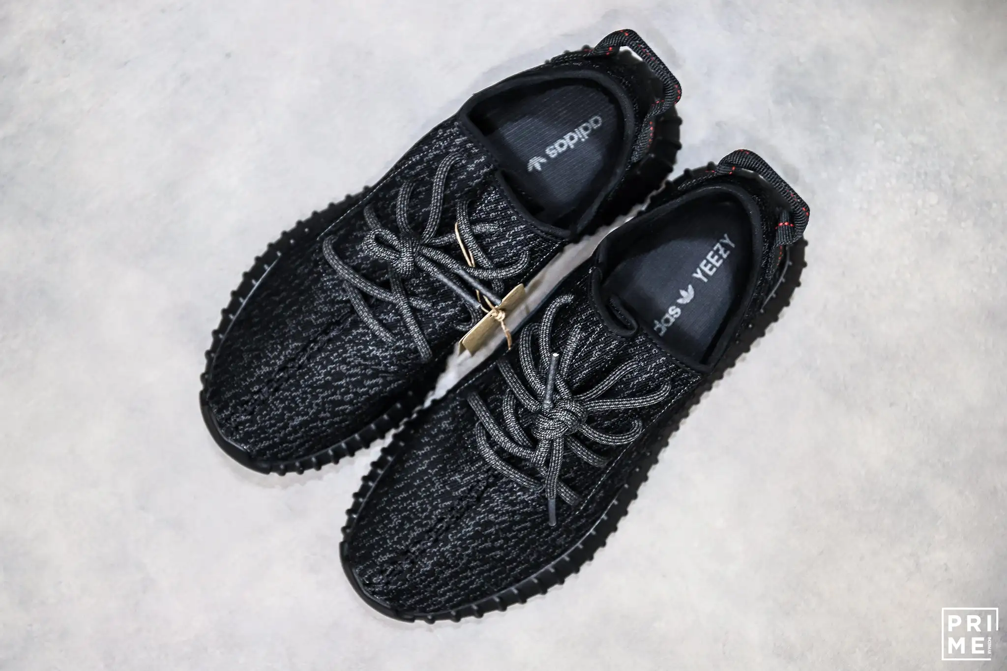 Yeezy 350 Pirate Black (BB5350)