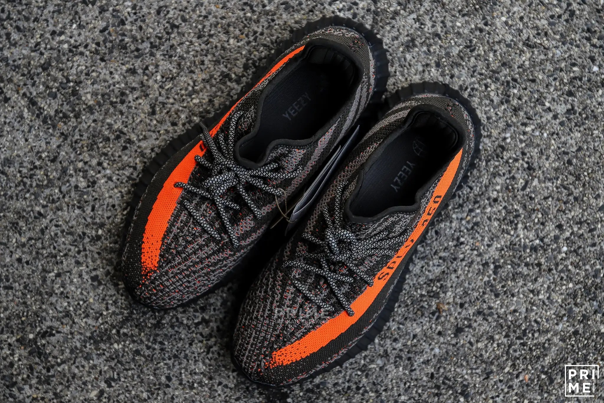 Yeezy 350 V2 Carbon Beluga (HQ7045)