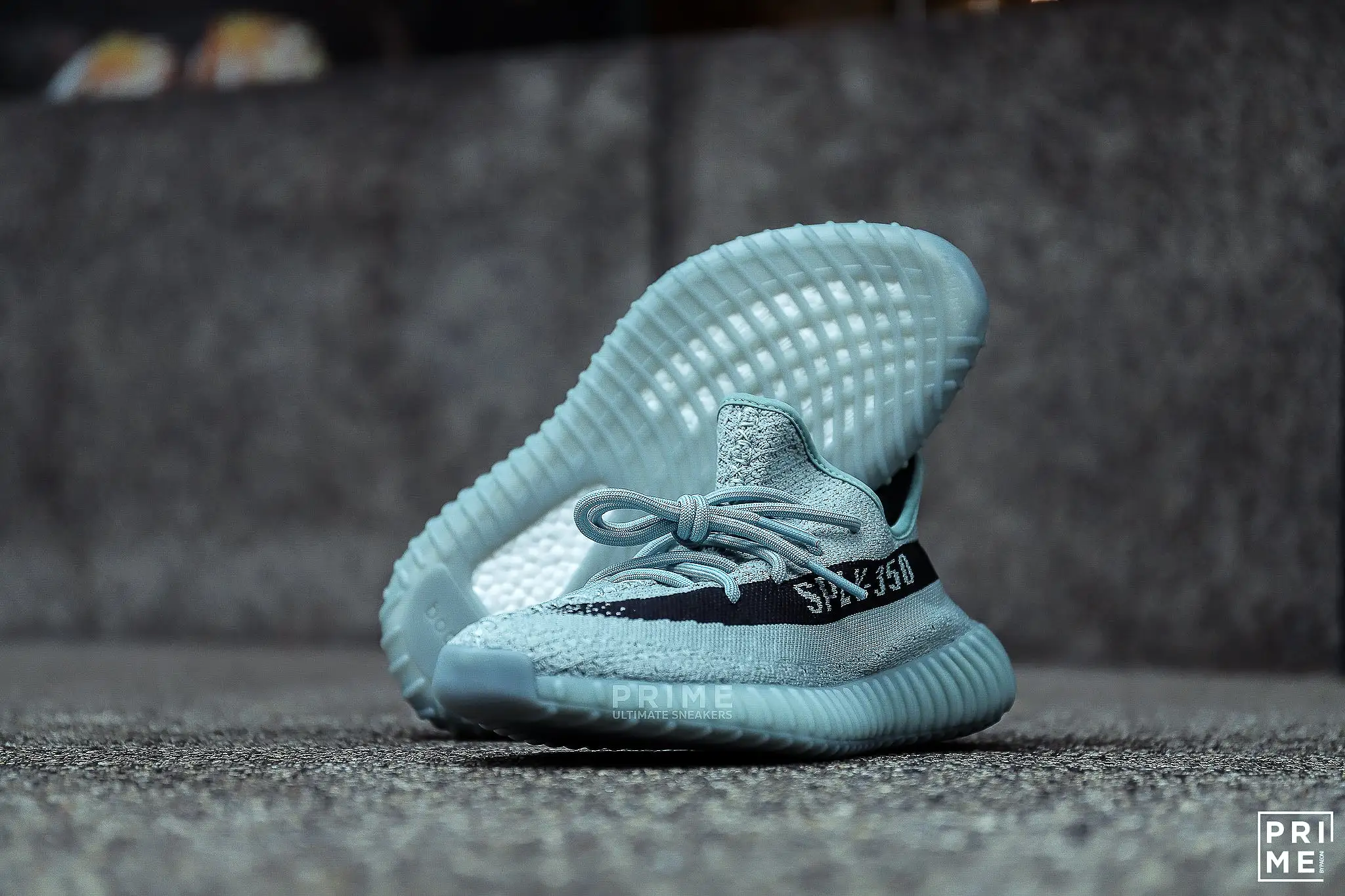 Yeezy 350 V2   SALT  (HQ2060)