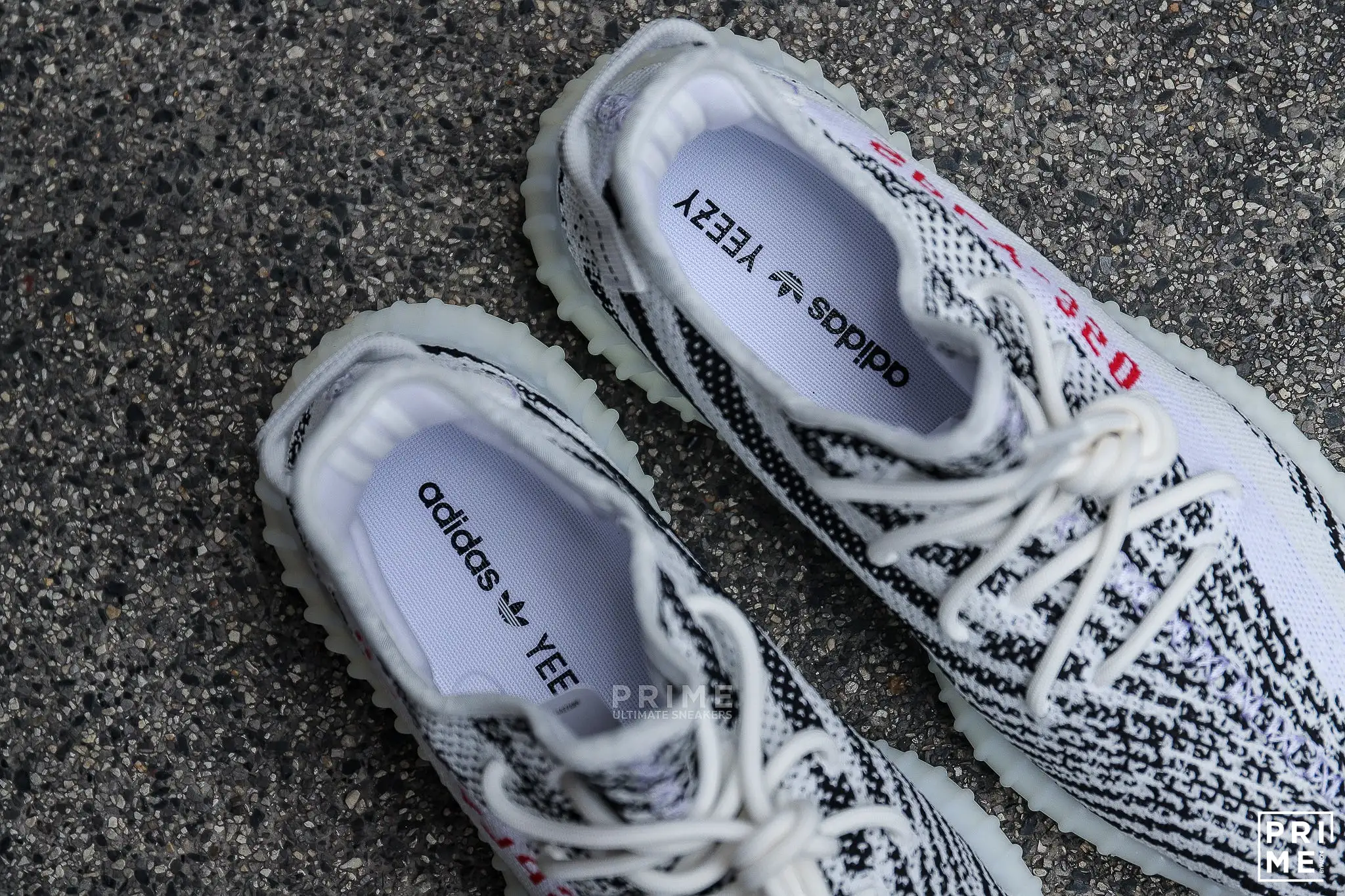 Yeezy 350 V2 Zebra (CP9654)