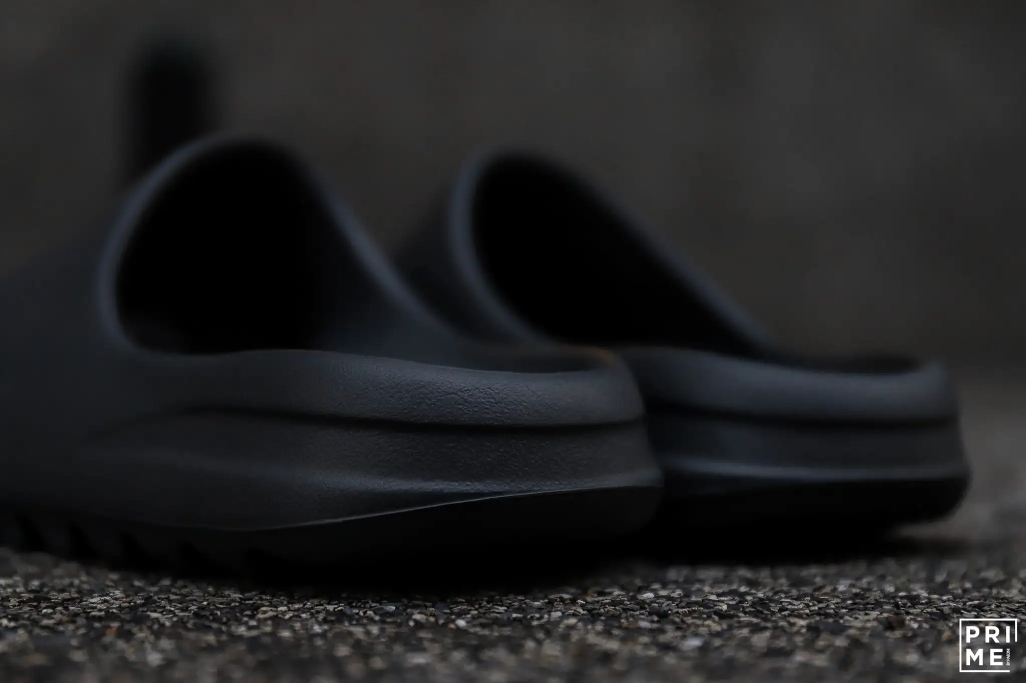 Yeezy Slide Granite (ID4132)