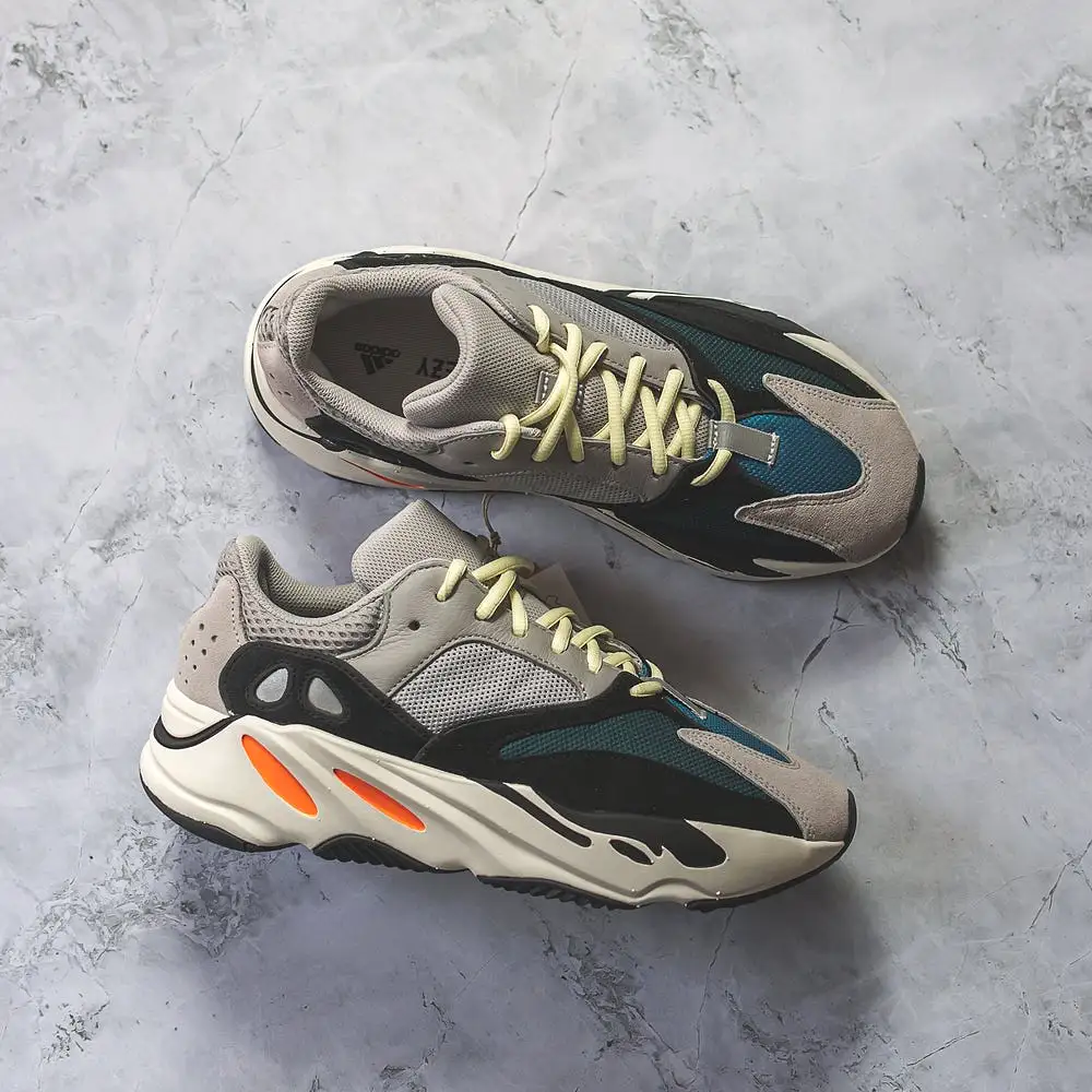 Yeezy Wave Runner 700 Solid Grey