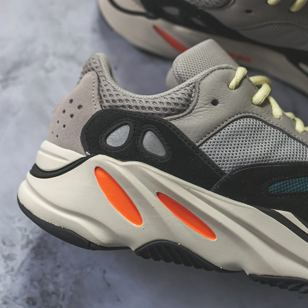 Yeezy Wave Runner 700 Solid Grey