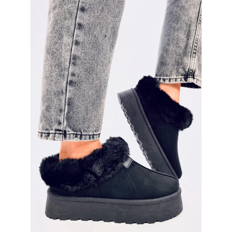 Yogi Black Fur Short Snow Boots