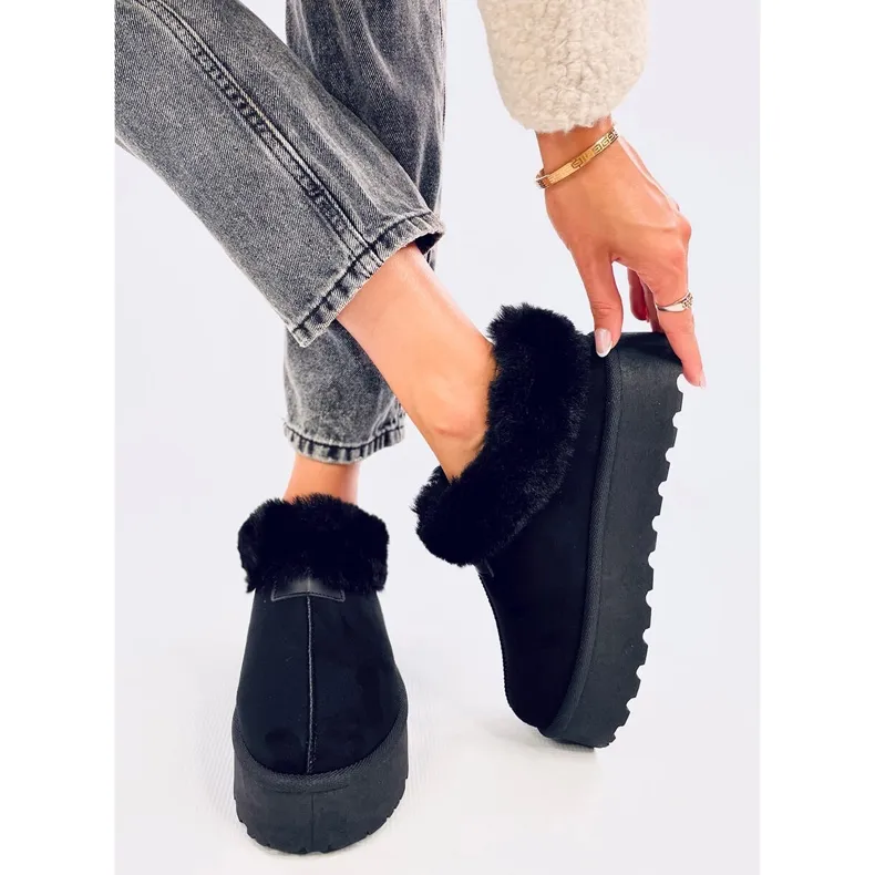 Yogi Black Fur Short Snow Boots