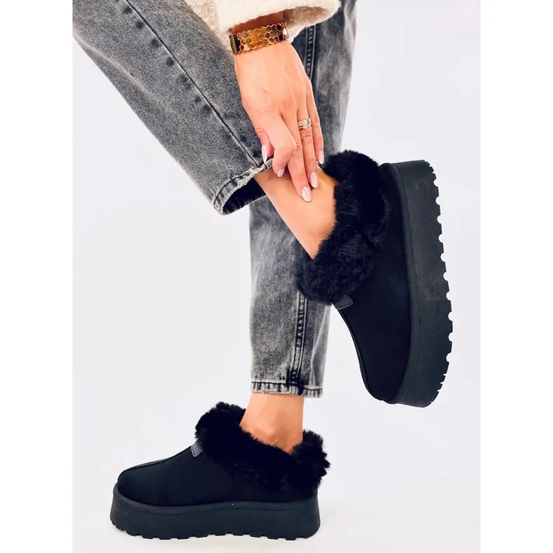 Yogi Black Fur Short Snow Boots